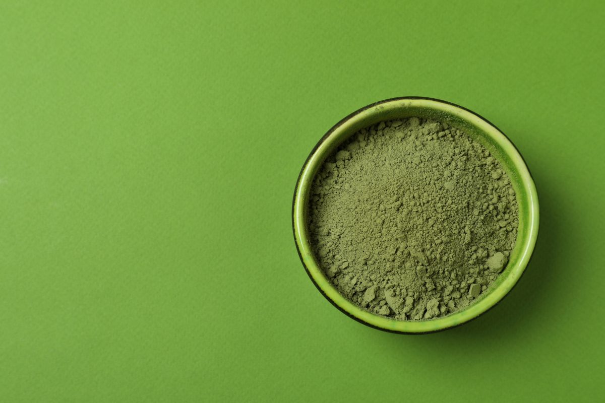 Best Cannabis Strain vs. Kratom Effects Compared Now