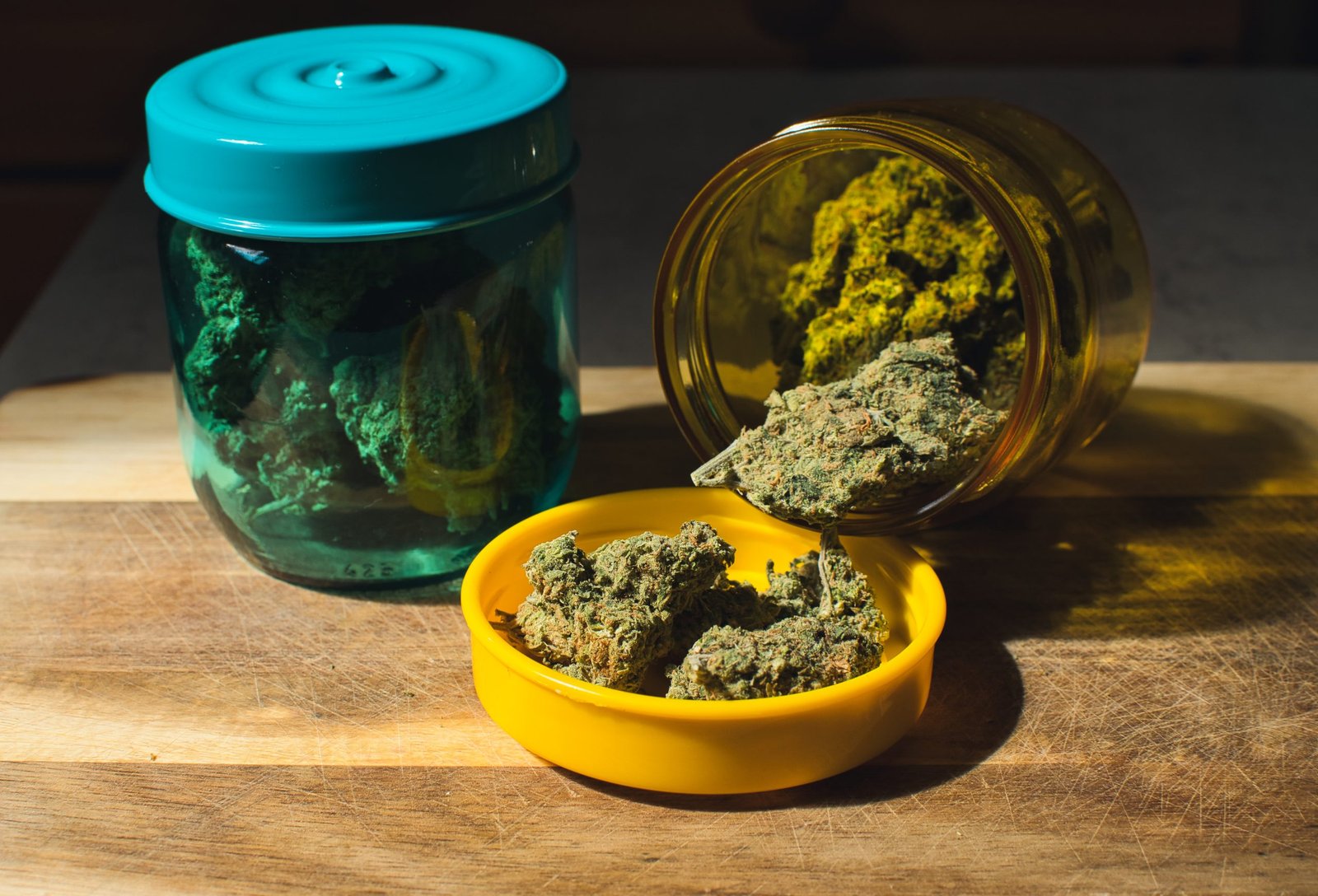 Best Sativa Cannabis Strains for Daytime Use in 2025