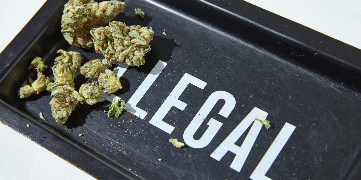 Medical marijuana in Oakland: How to get a card and more
