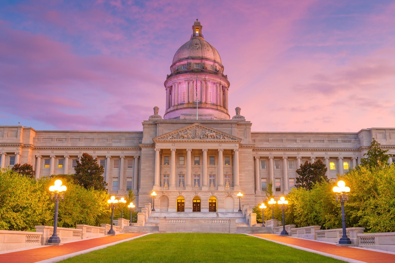 Medical-marijuana-in-Kentucky-How-to-get-a-card-and-more